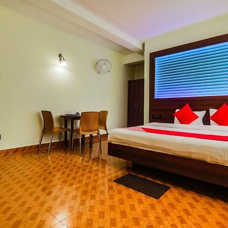 Oyo 11515 The Lily Guest House Shillong Exterior photo