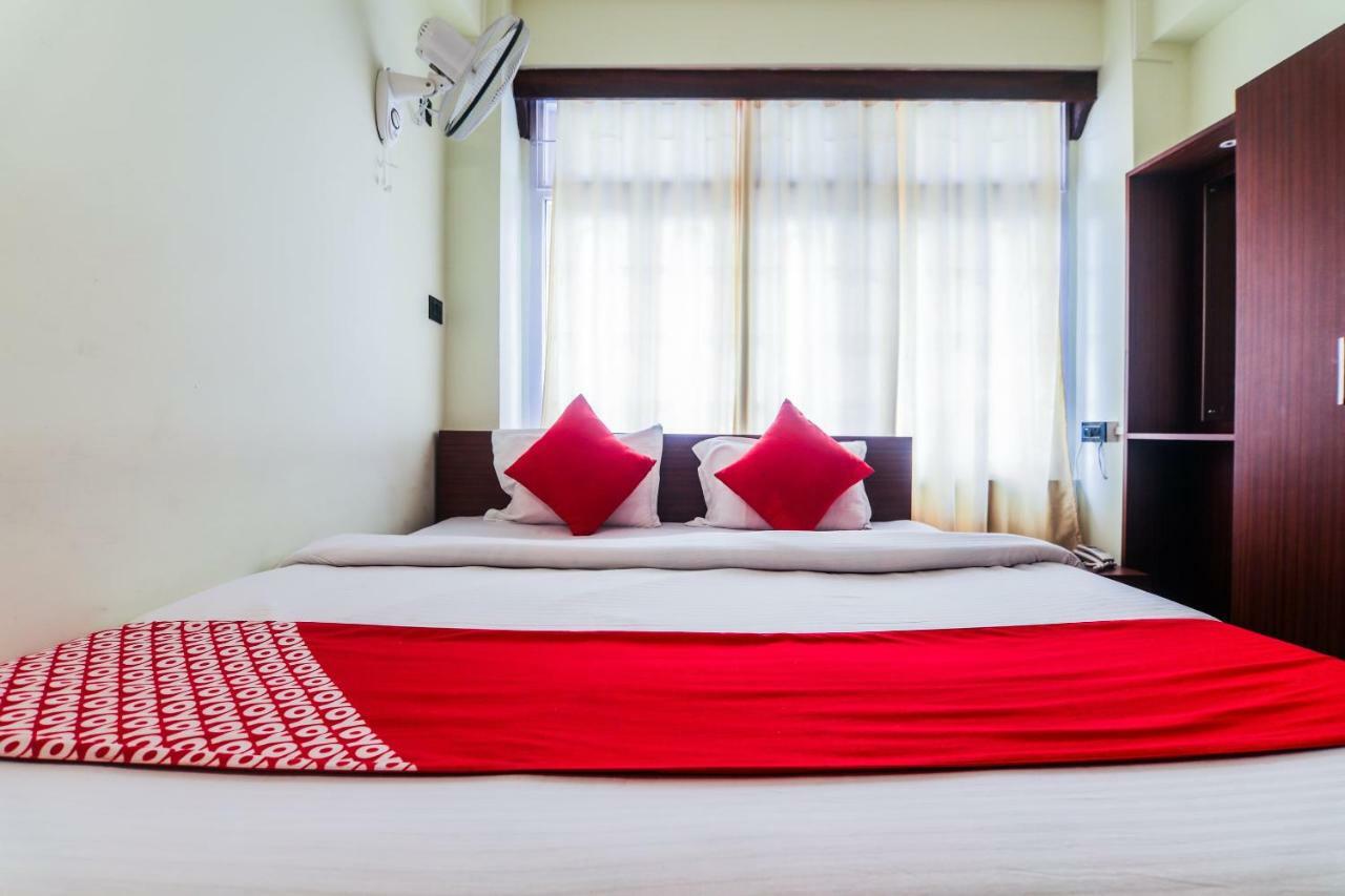 Oyo 11515 The Lily Guest House Shillong Exterior photo